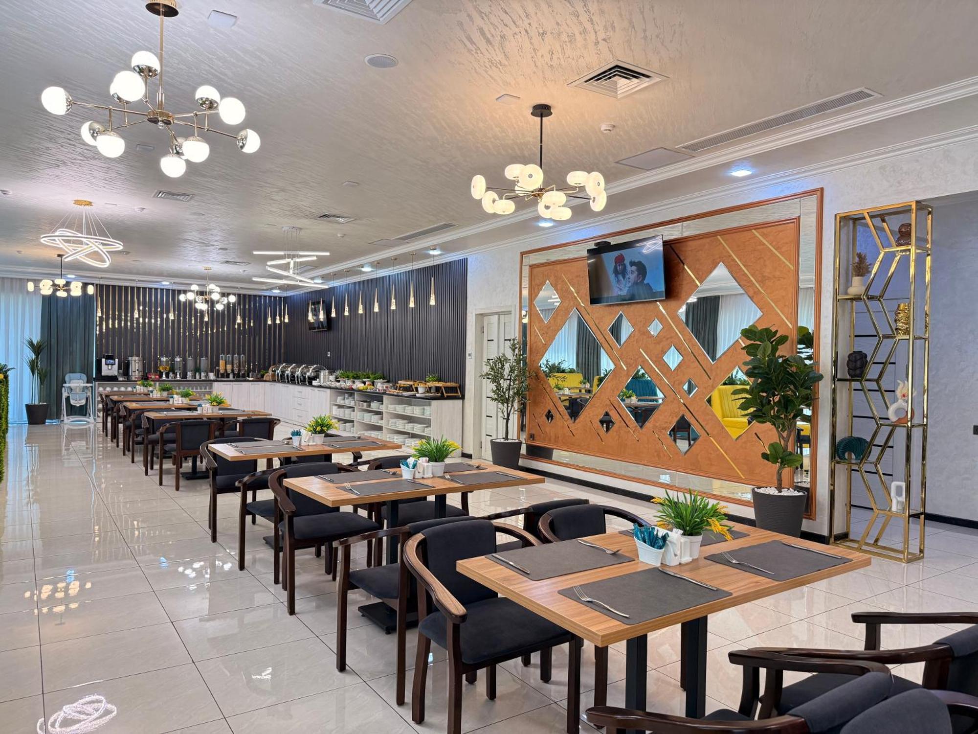 Porto Bello Hotel Tashkent Exterior photo